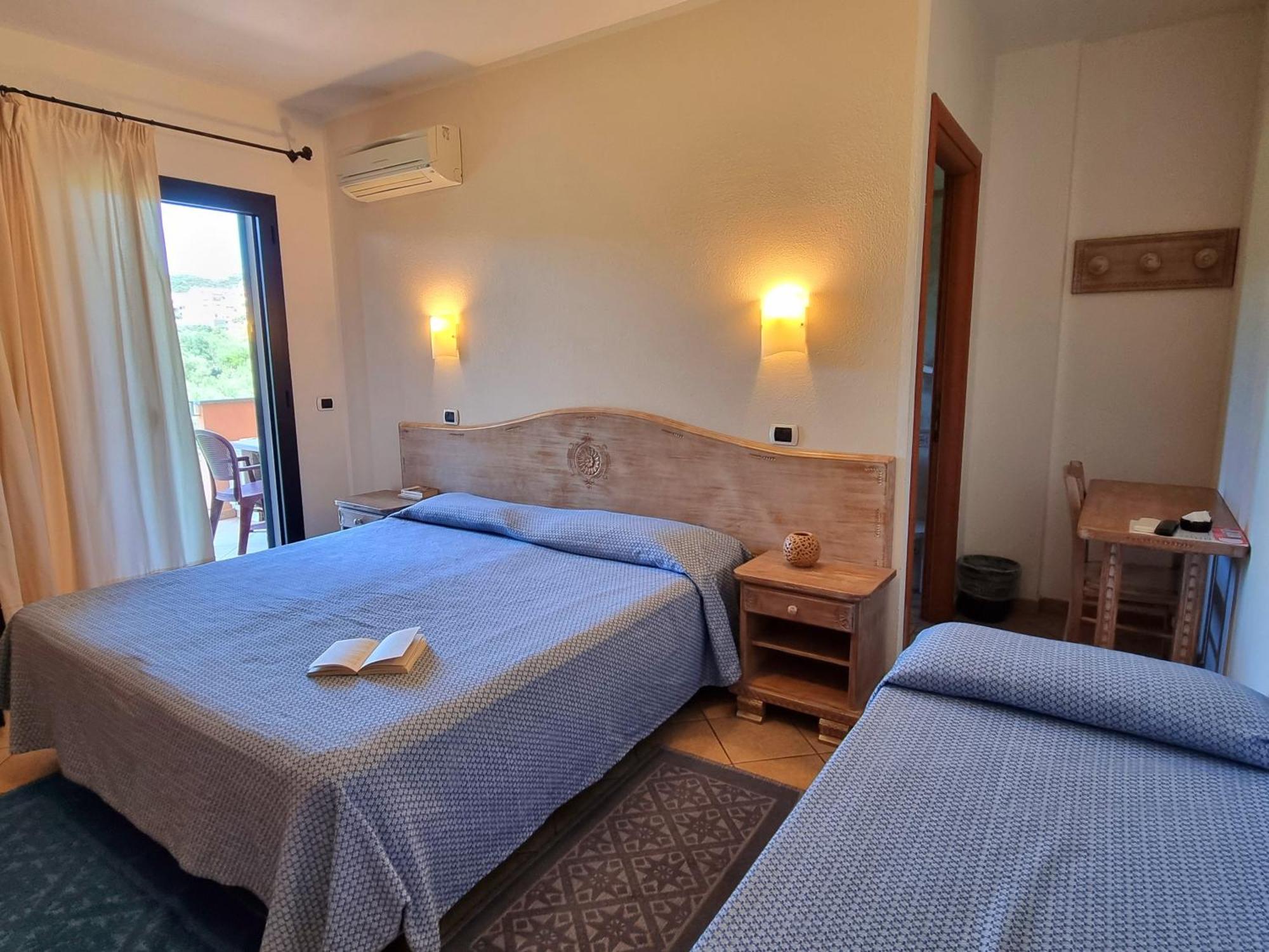 לה מדלנה Hotel Delle Isole מראה חיצוני תמונה